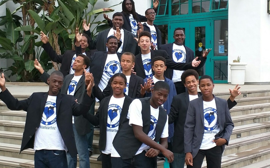 HEART looking like “Classic Men”…
